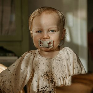 FRIGG Butterfly merkt snuð str 2 -  Cedar