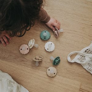 FRIGG Daisy merkt snuð str 2 - Bright White